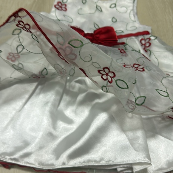 3/$10 Youngland Baby 18 Month White Red Bow Dress - Picture 5 of 9